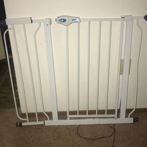 Baby gate